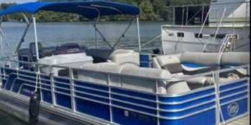 private boat rentals
